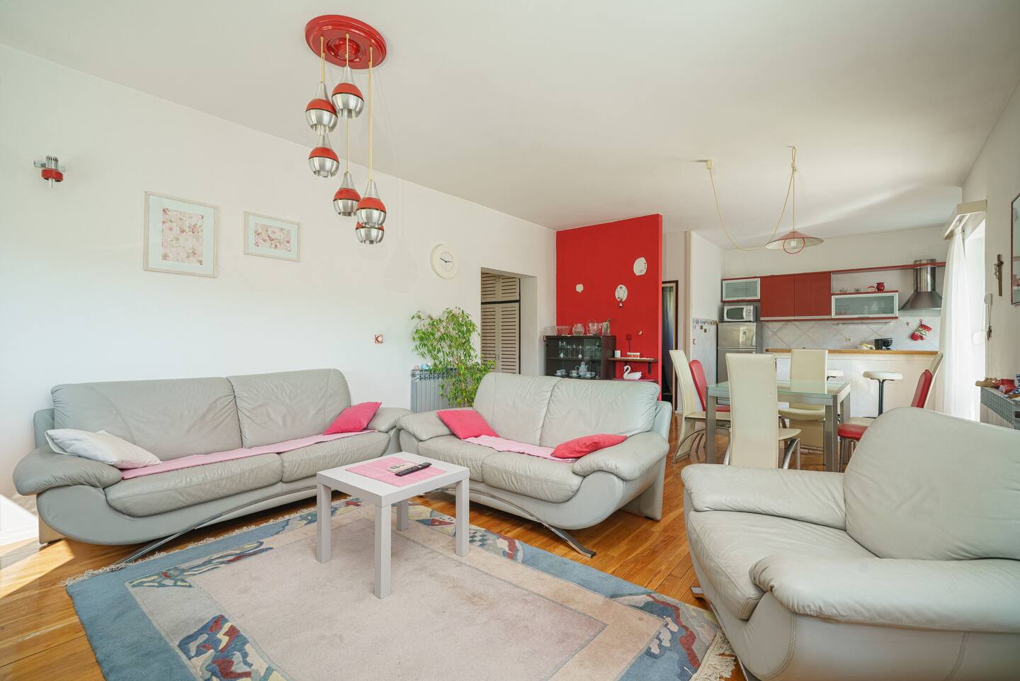 Apartman Milena Vodice — prostrani apartman 100 m² s tri balkona, do 7 osoba