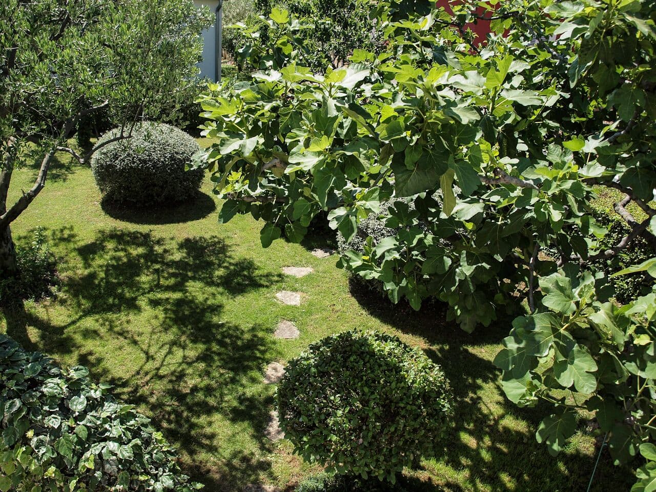 Terasa apartmana Vodice za jutarnju kavu i večernje opuštanje