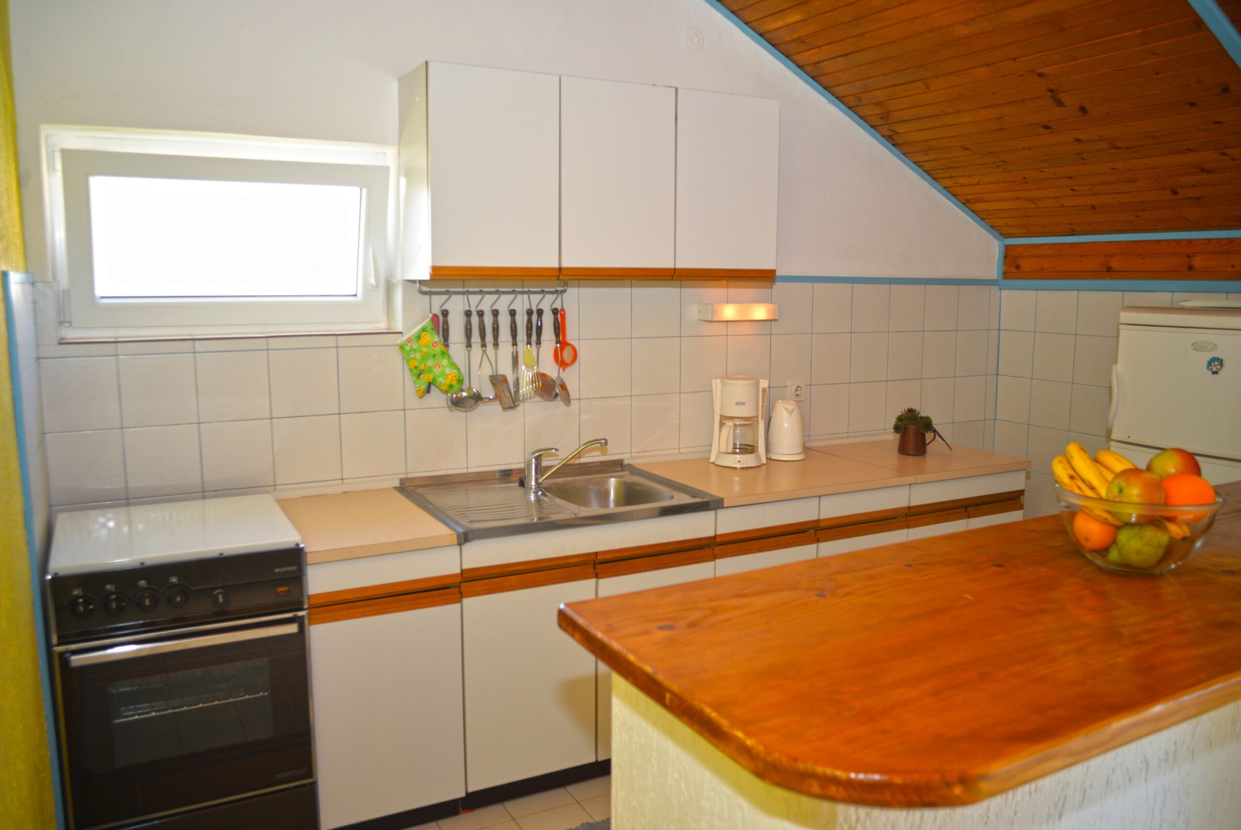 Potpuno opremljena kuhinja, apartman Vinko Vodice